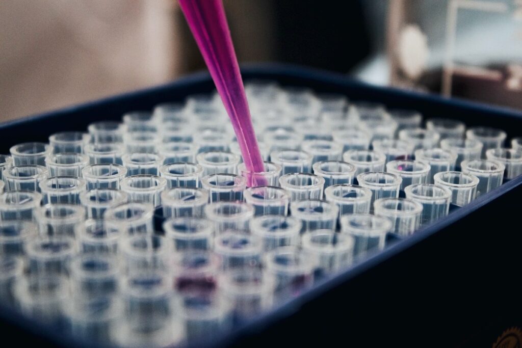 dye minimum order quantity application and quality considerations