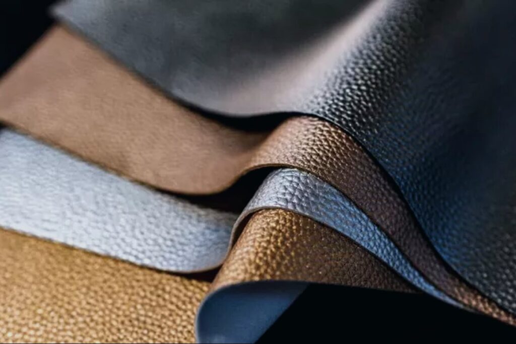 acid dyes for feathers application and quality considerations